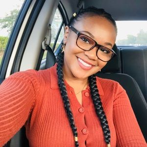 Meet your Posher, Kaitlyn